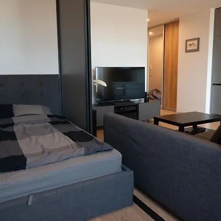 Quiet 2 Bed Close To The Old Town * فيلنيوس